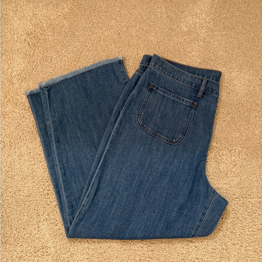 LOFT Women's Straight Leg Crop Jeans